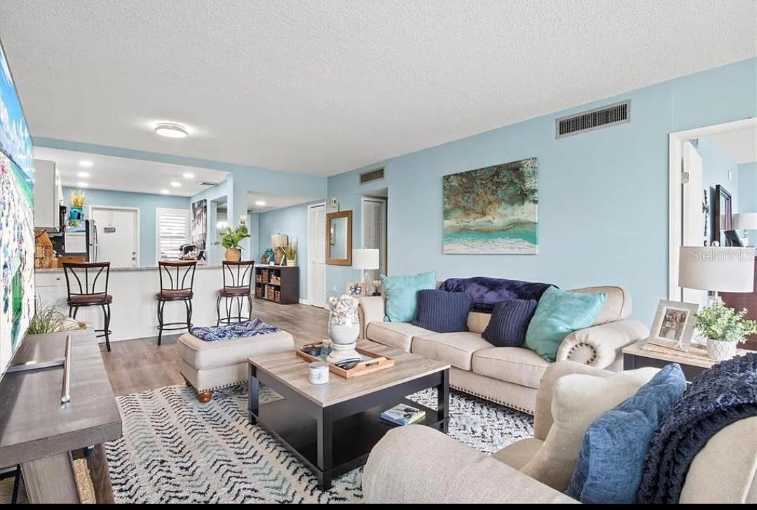 Image 8 of 21 For 7461 Country Club Drive N 108