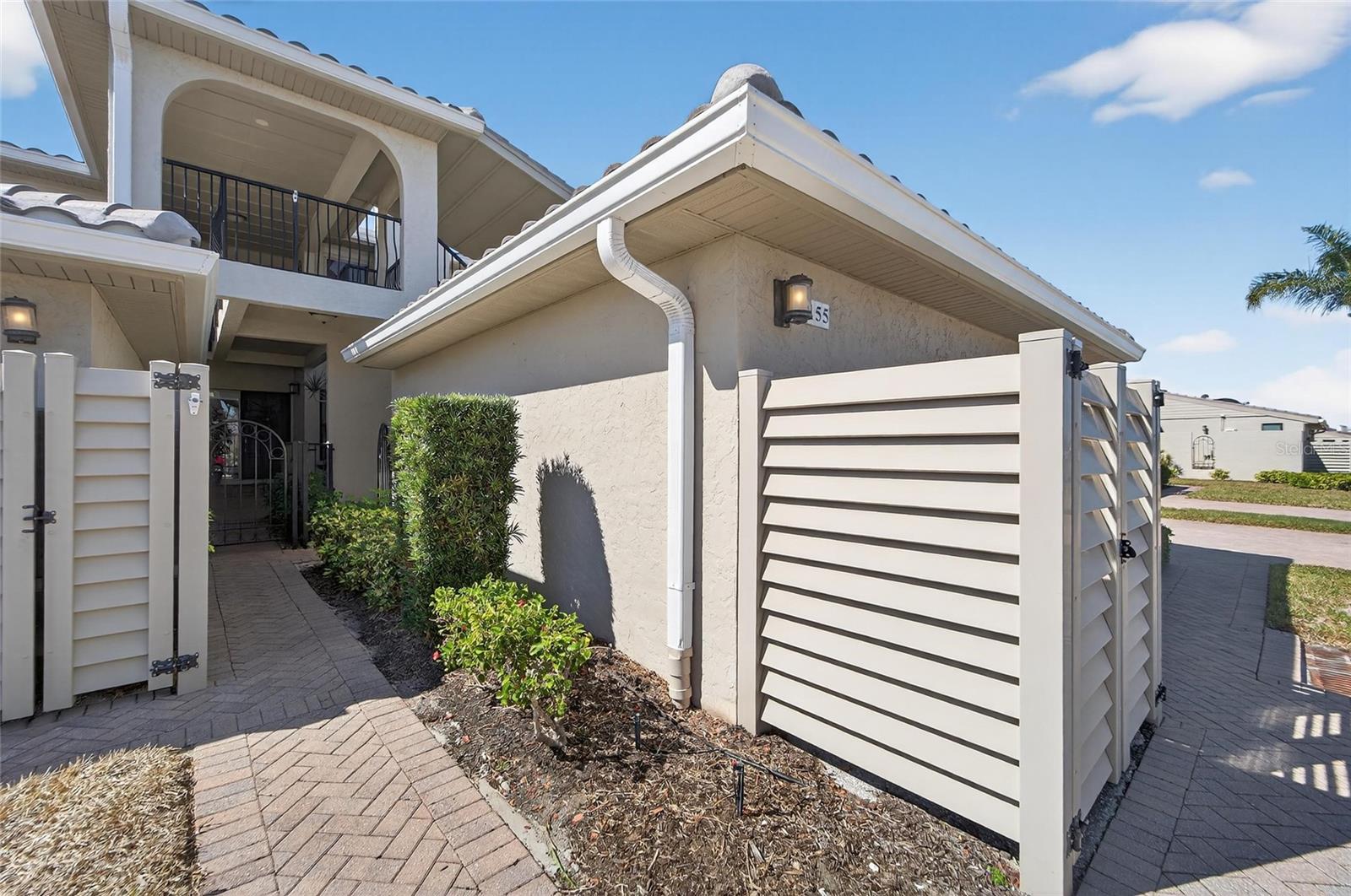 Image 4 of 77 For 2155 Harbourside Drive 804