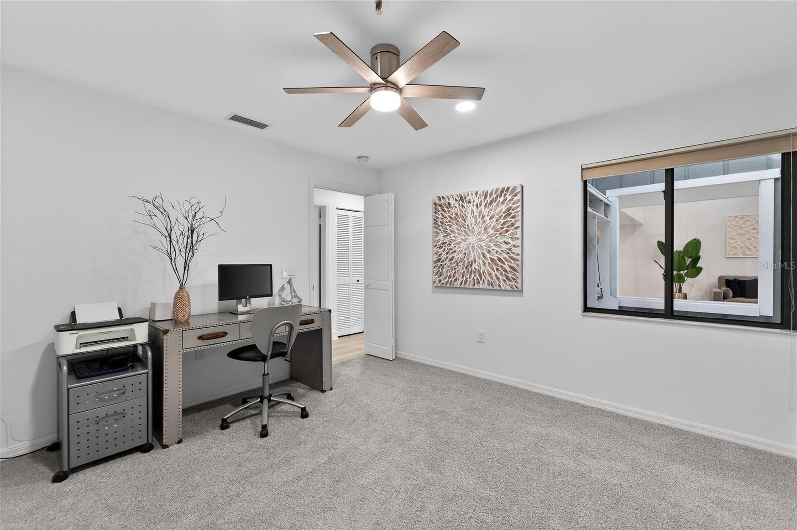 Image 47 of 77 For 2155 Harbourside Drive 804