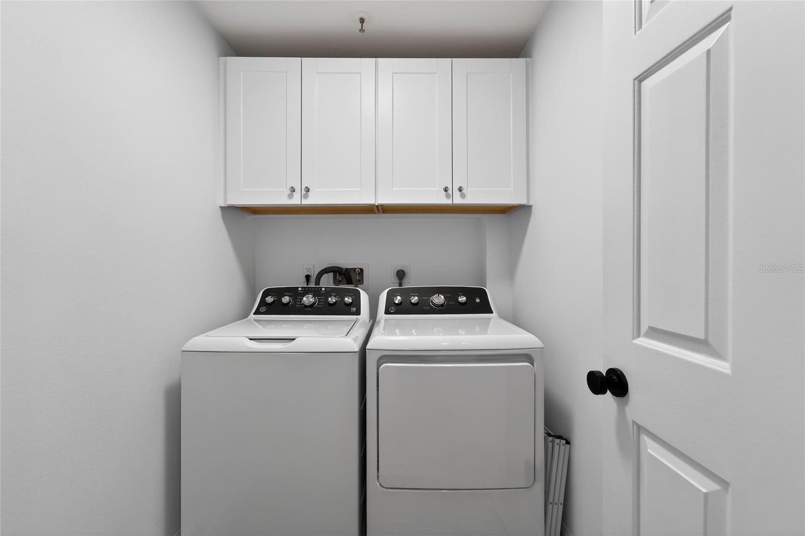 Image 49 of 77 For 2155 Harbourside Drive 804