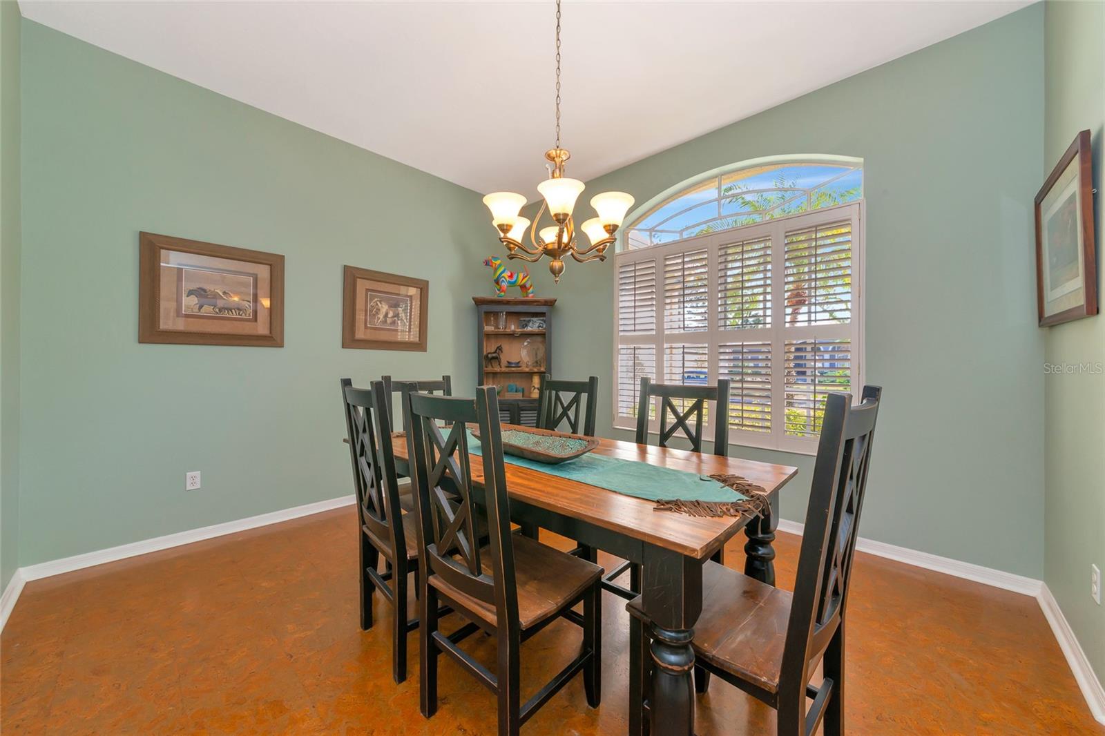 Image 11 of 39 For 4726 Old Farm Road