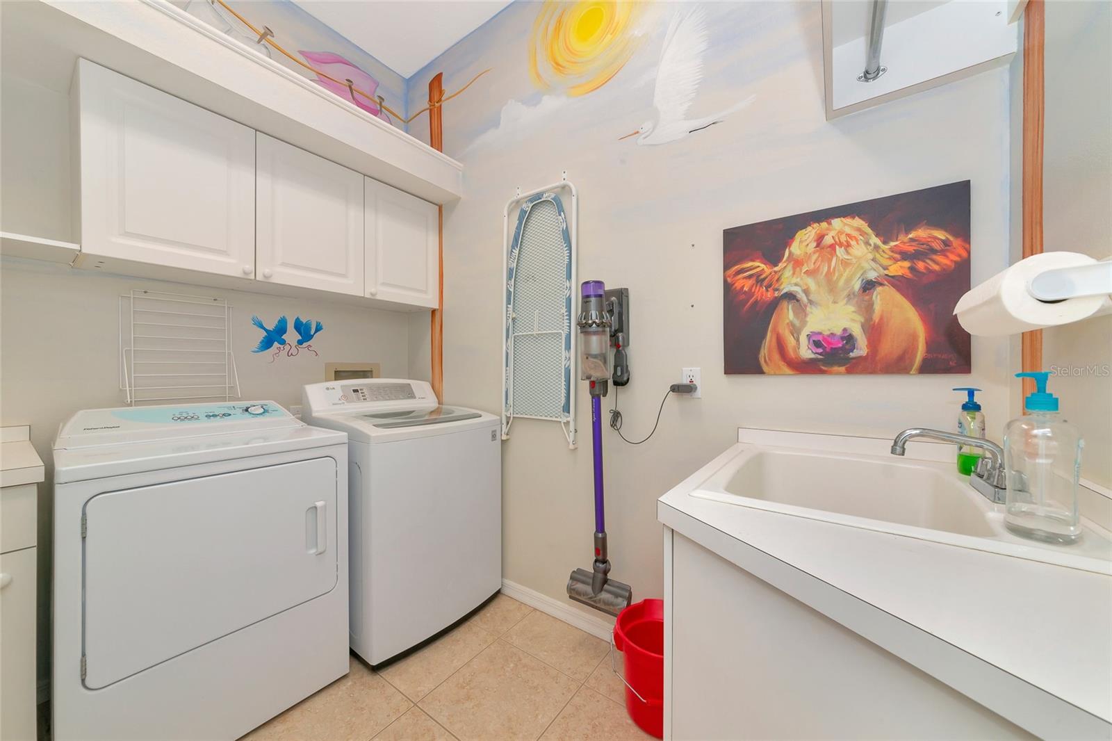 Image 23 of 39 For 4726 Old Farm Road