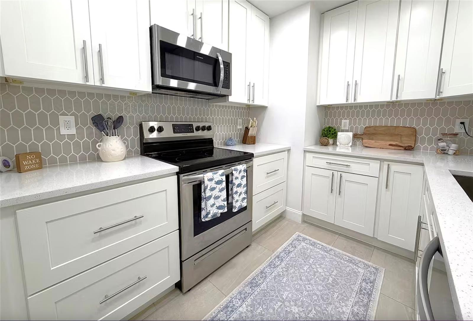 Image 6 of 17 For 2238 Clematis Street