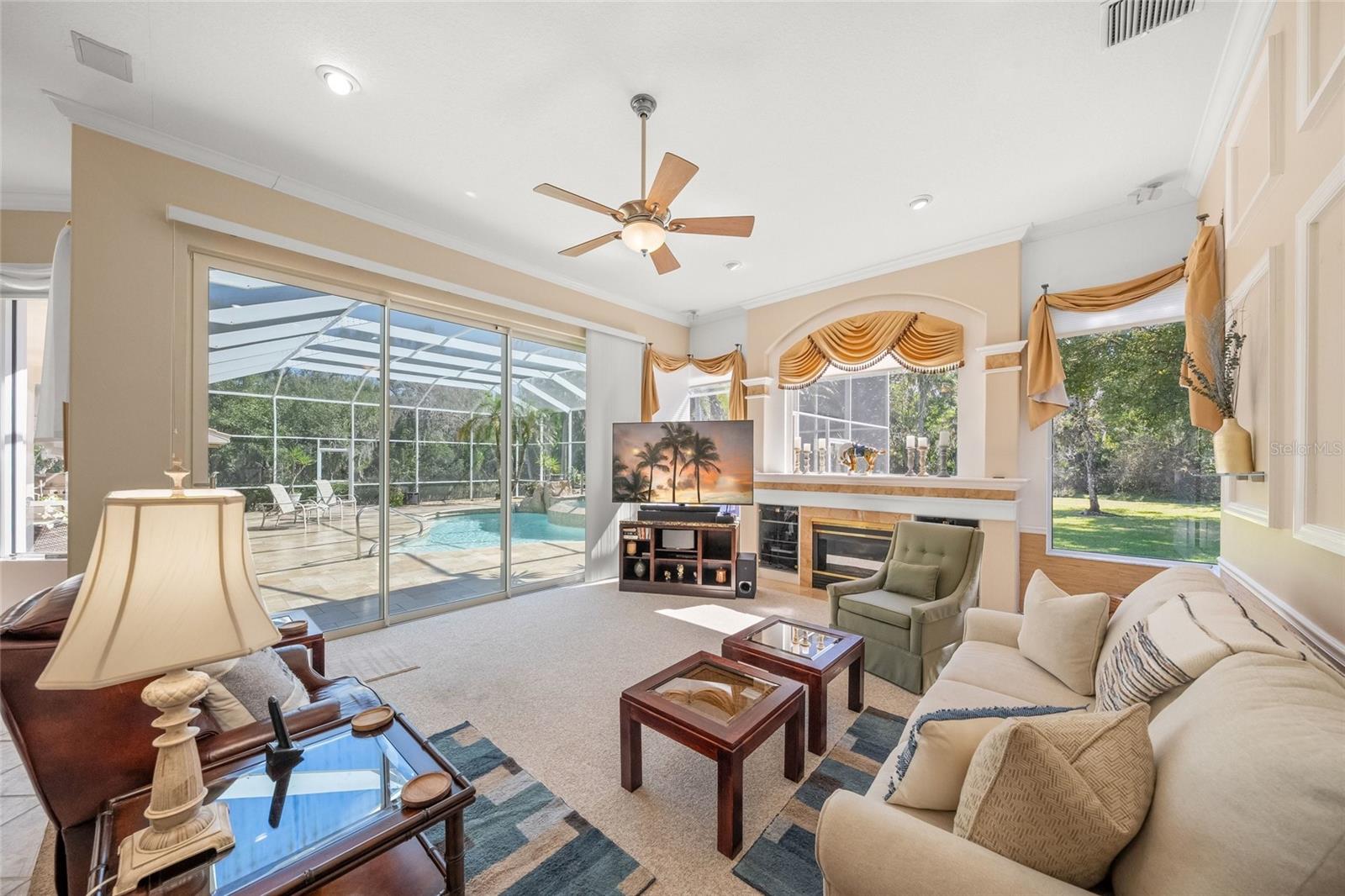 Listing photo id 21 for 2799 Dick Wilson Drive