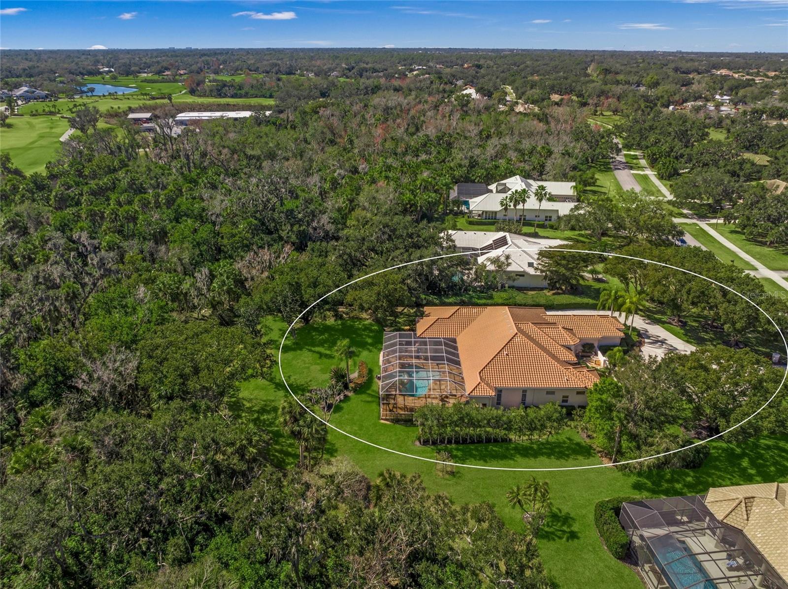 Listing photo id 48 for 2799 Dick Wilson Drive