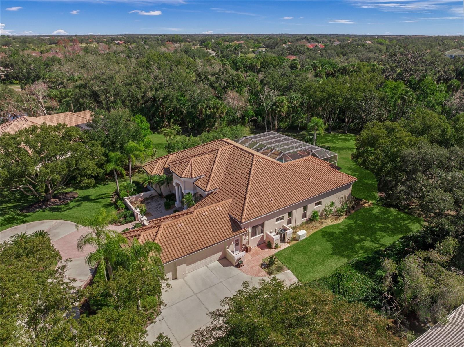 Listing photo id 51 for 2799 Dick Wilson Drive