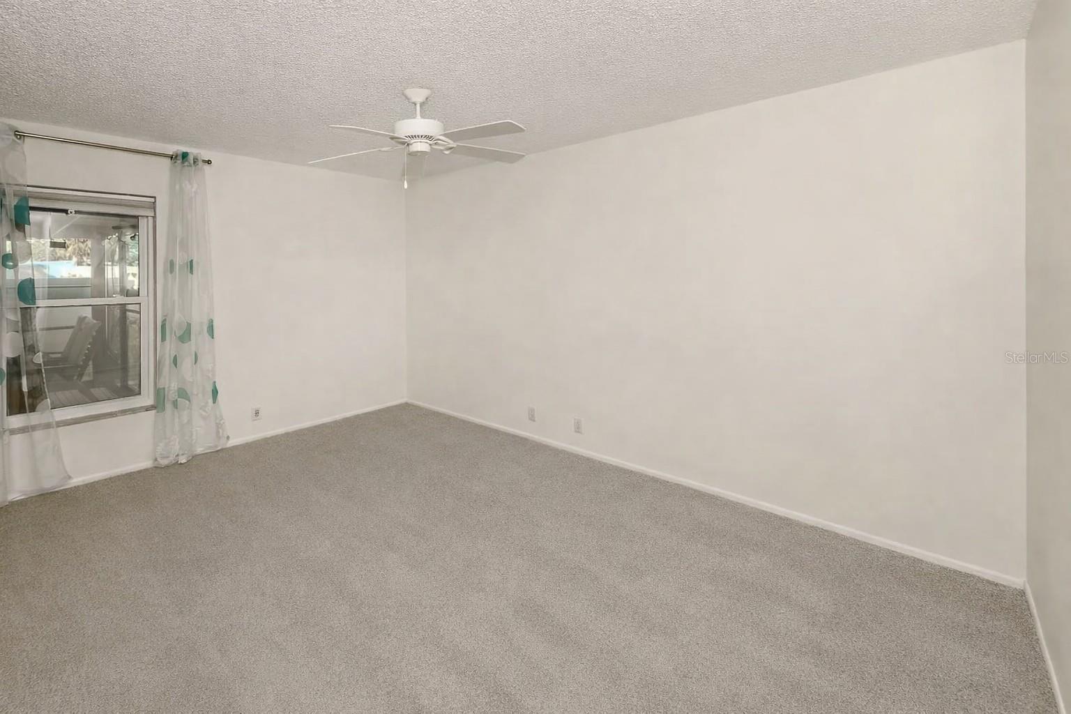 Image 14 of 44 For 1700 Curry Trail 35