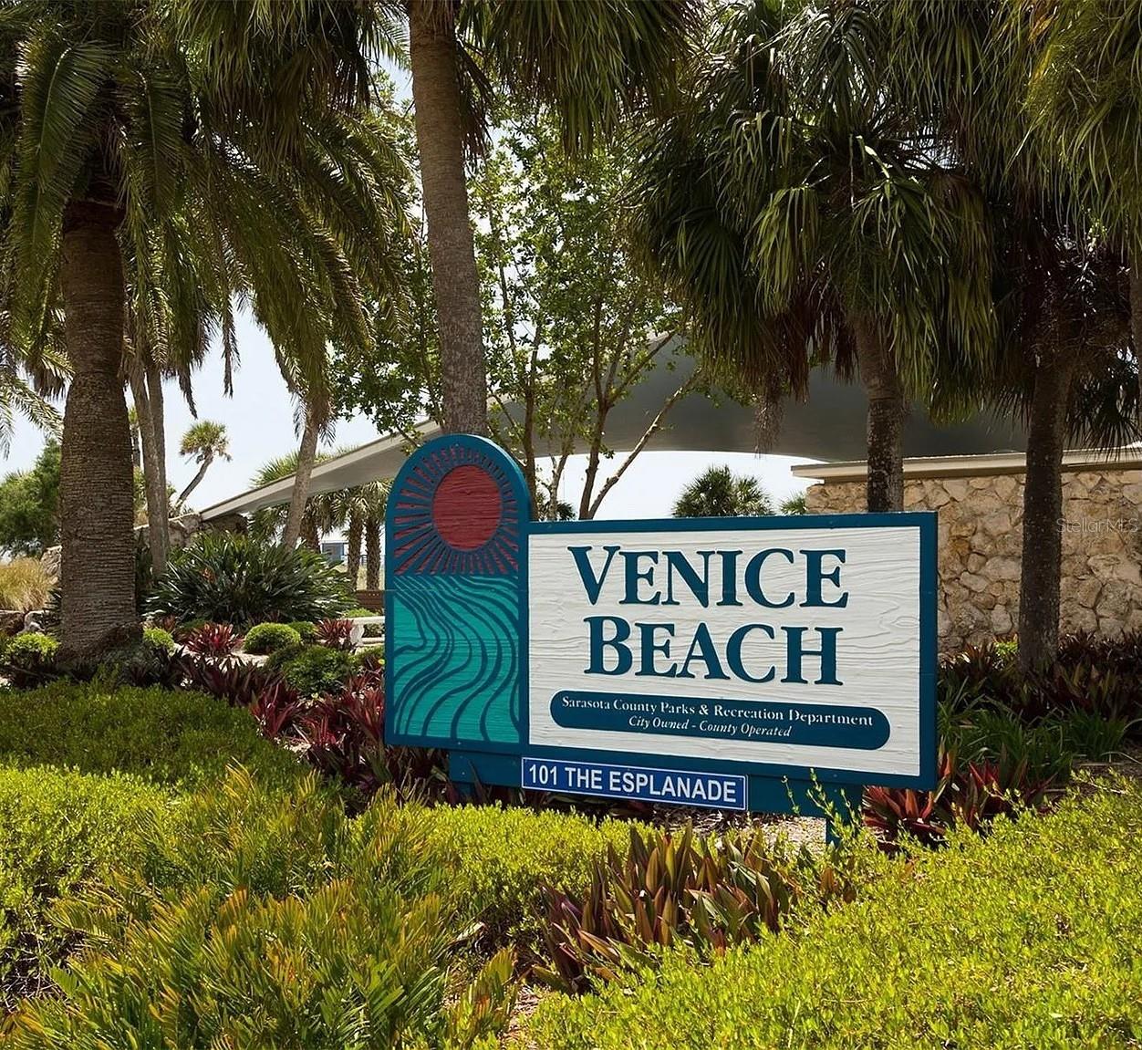 Image 27 of 44 For 1700 Curry Trail 35