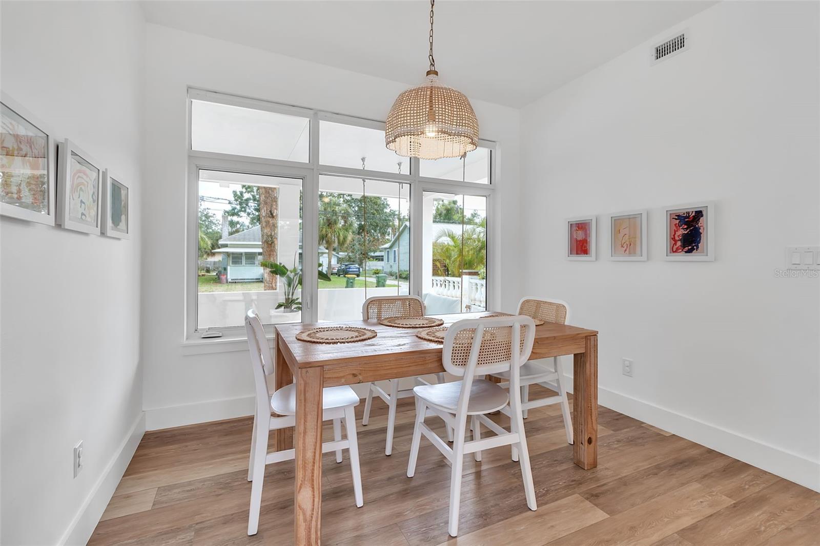 Image 23 of 77 For 1642 Arlington Street