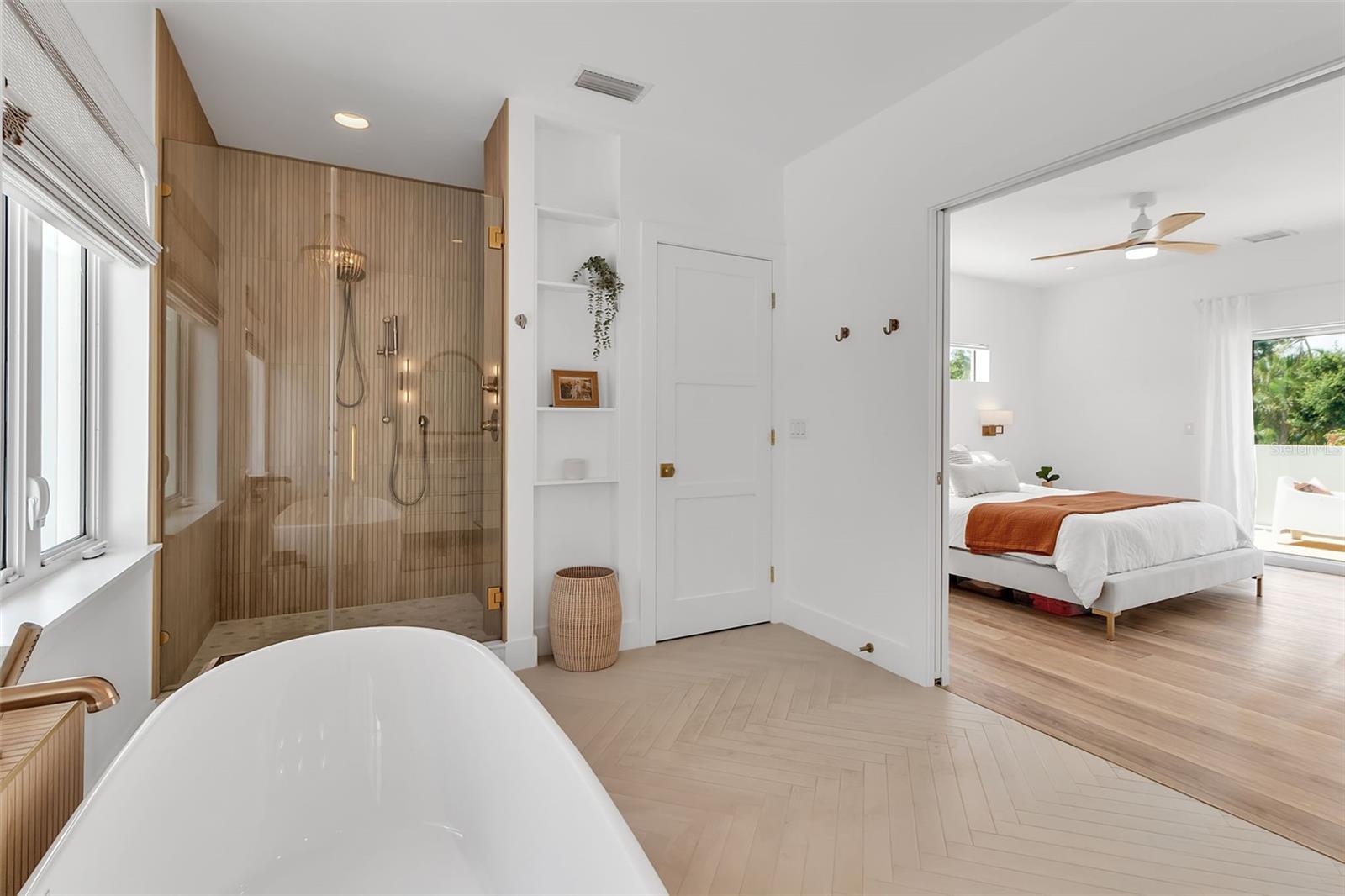 Image 41 of 77 For 1642 Arlington Street