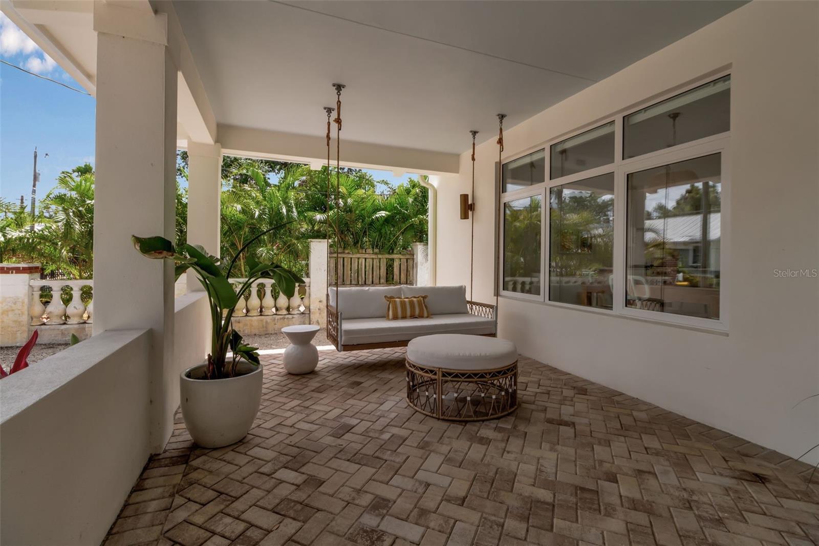 Image 76 of 77 For 1642 Arlington Street