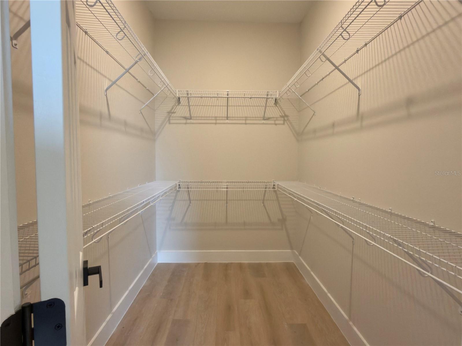 Image 9 of 17 For 2712 Nogales Road