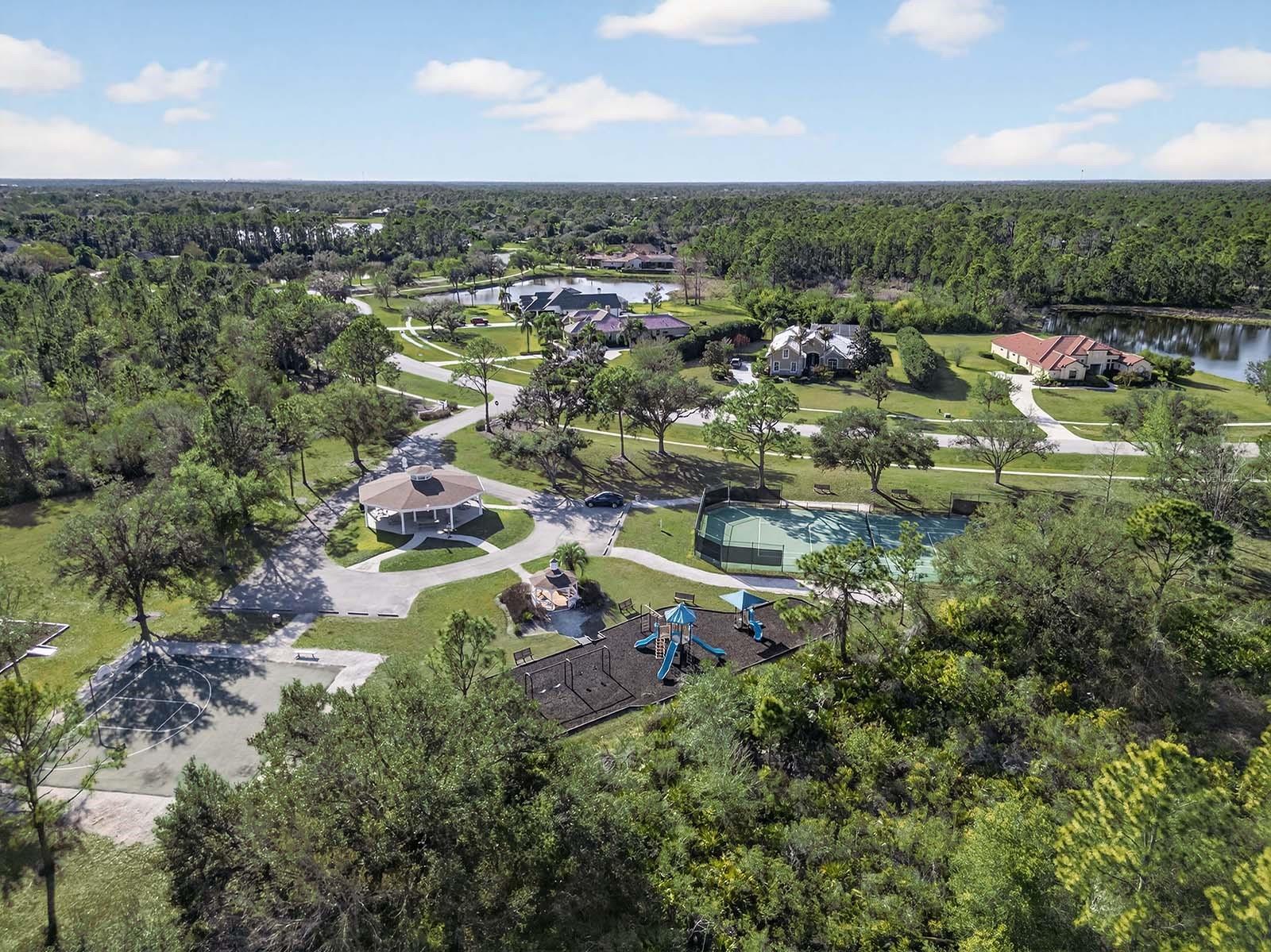 Image 95 of 100 For 22580 Morning Glory Circle