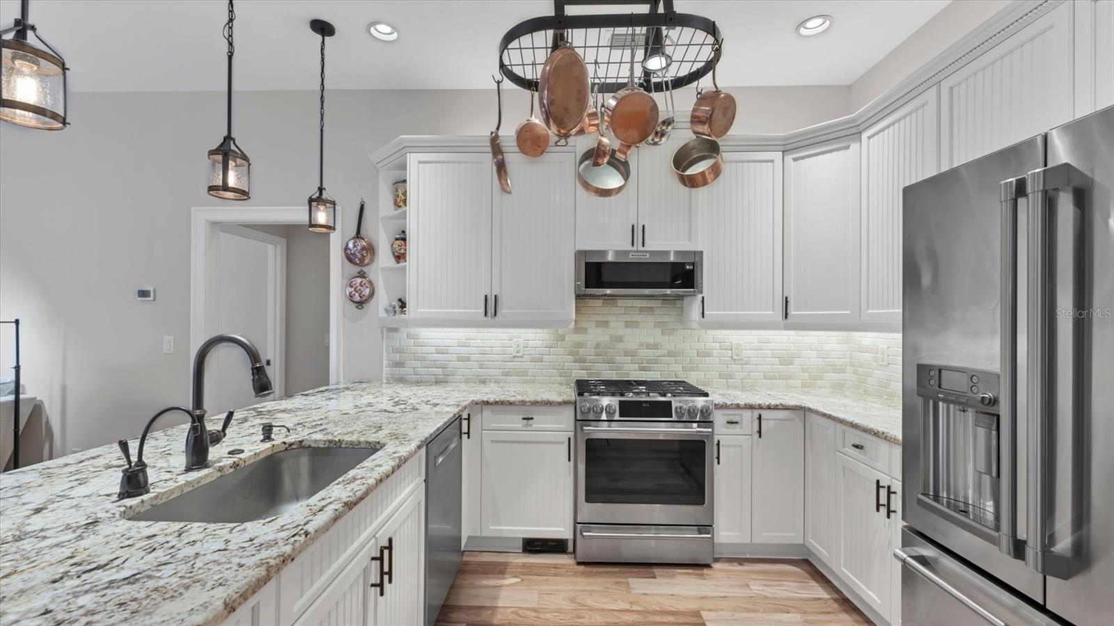 Image 12 of 65 For 6410 Butlers Crest Drive