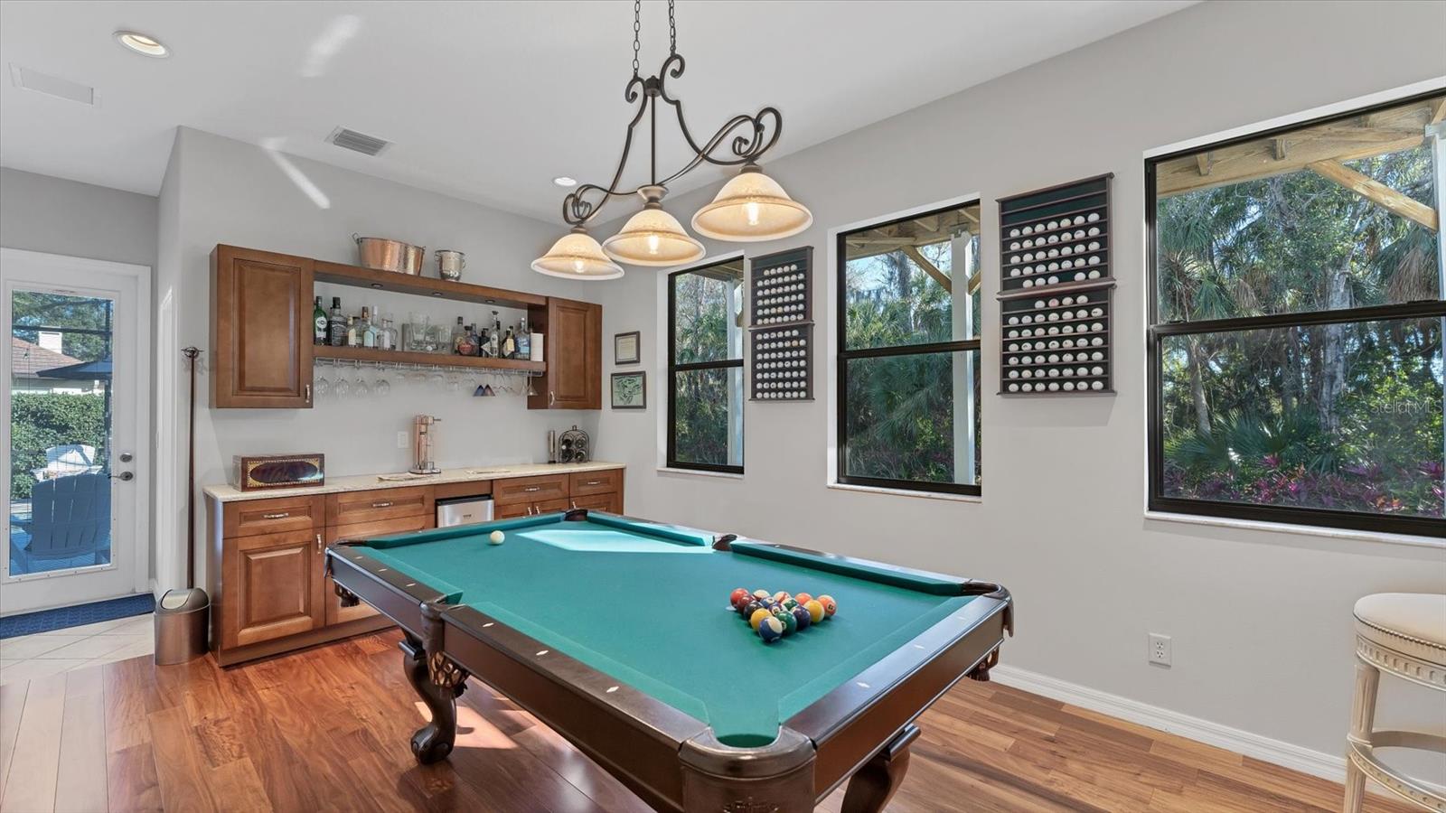 Image 24 of 65 For 6410 Butlers Crest Drive