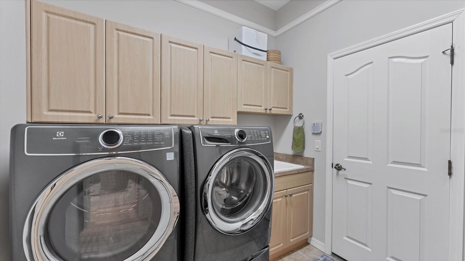 Image 38 of 65 For 6410 Butlers Crest Drive