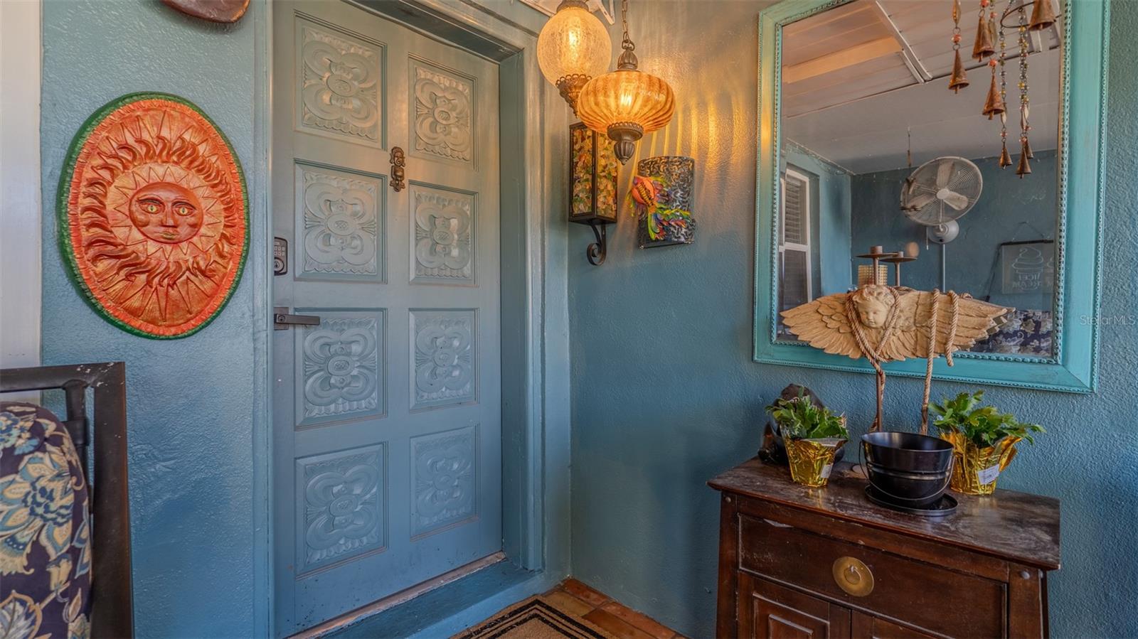 Image 8 of 39 For 5508 9th Avenue N