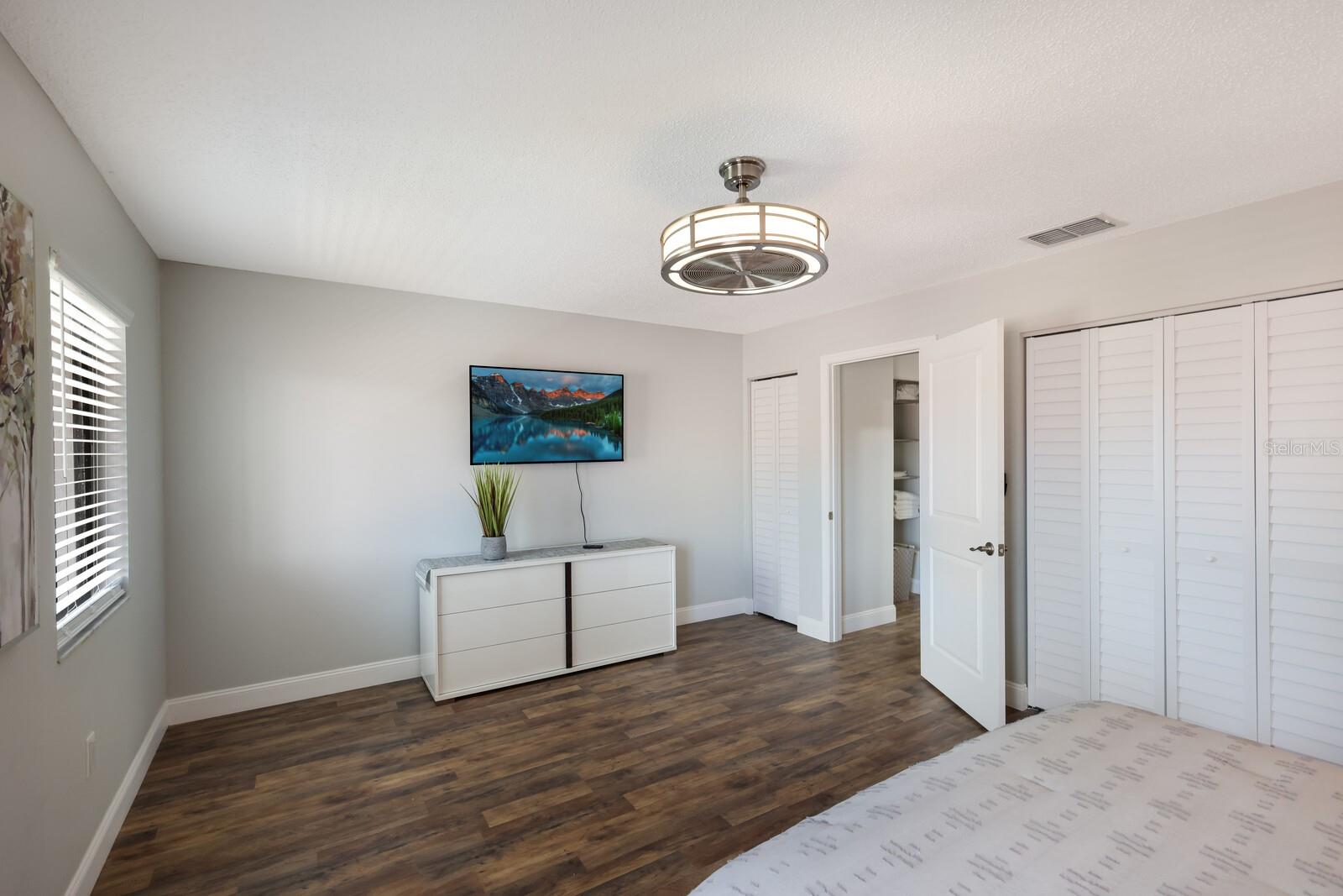 Image 15 of 17 For 339 Barcelona Drive 339