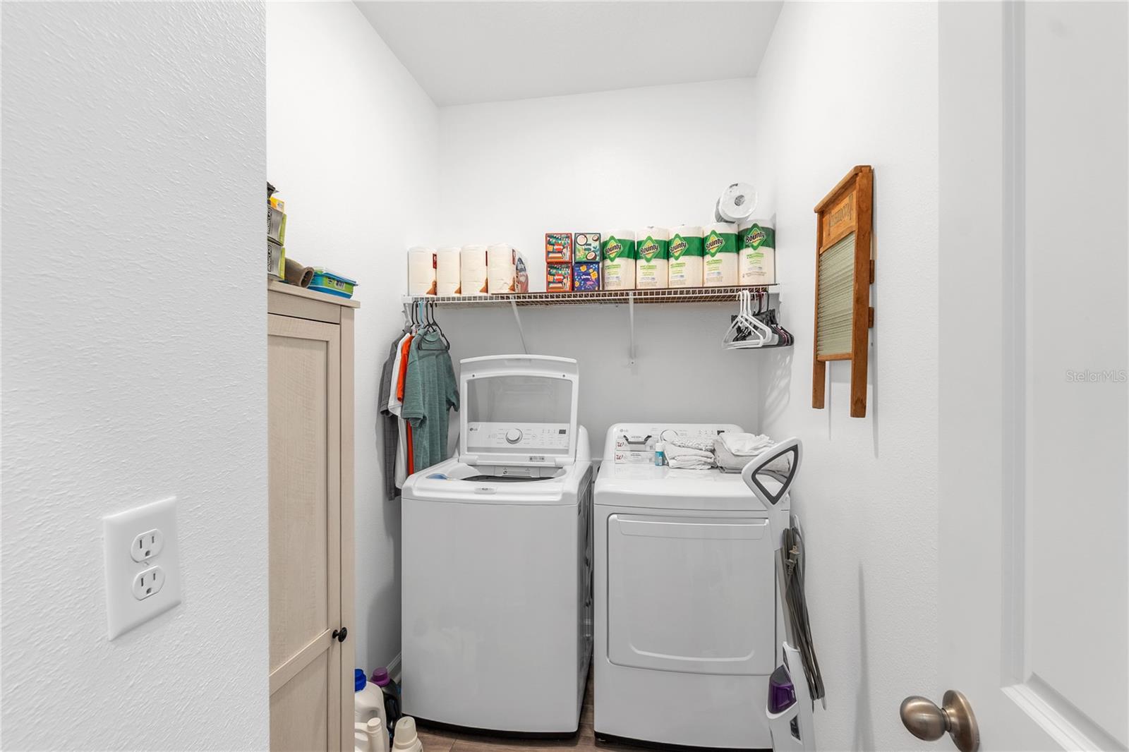 Image 15 of 24 For 10427 Ladybug Cove