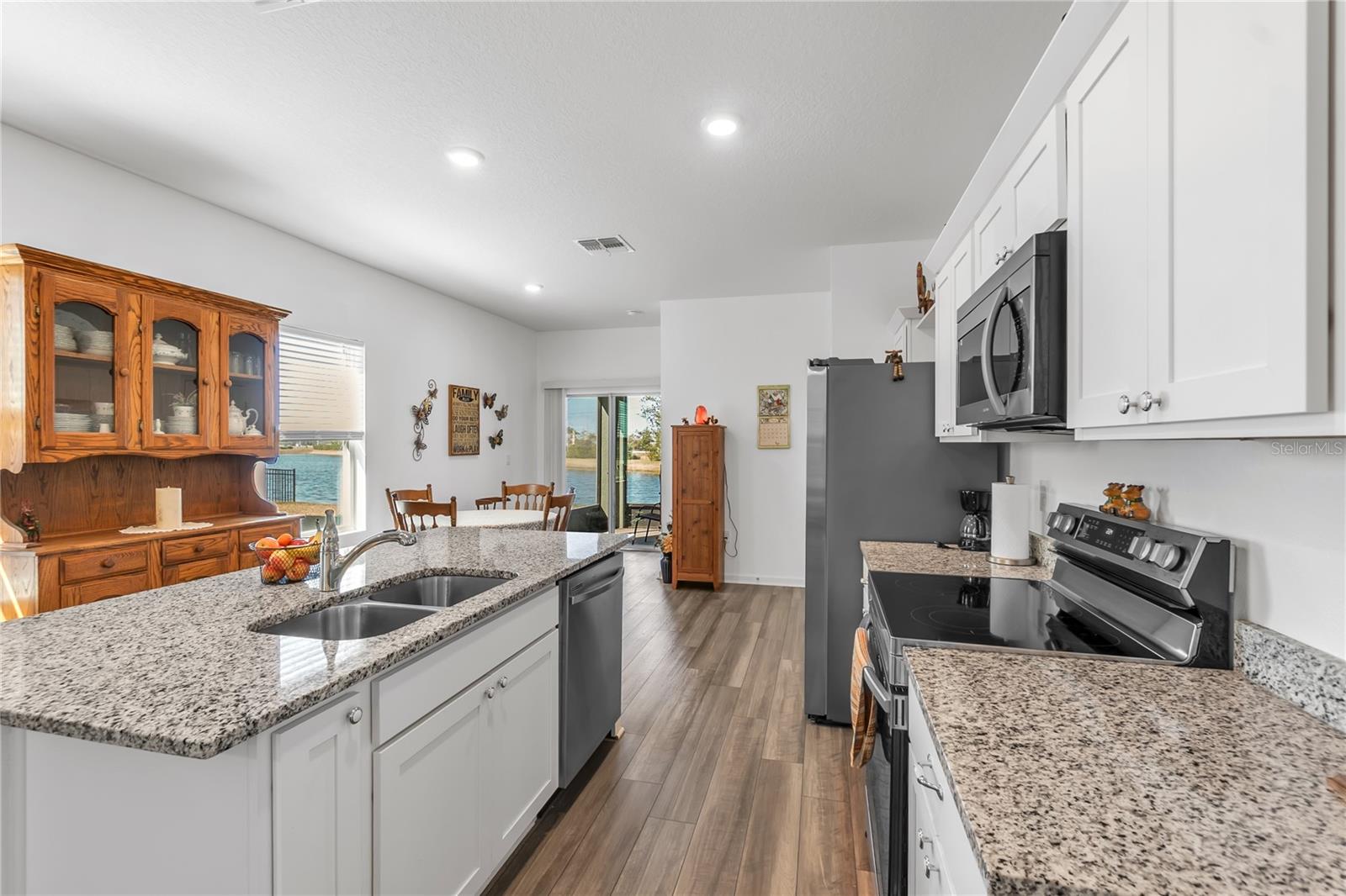 Image 5 of 24 For 10427 Ladybug Cove