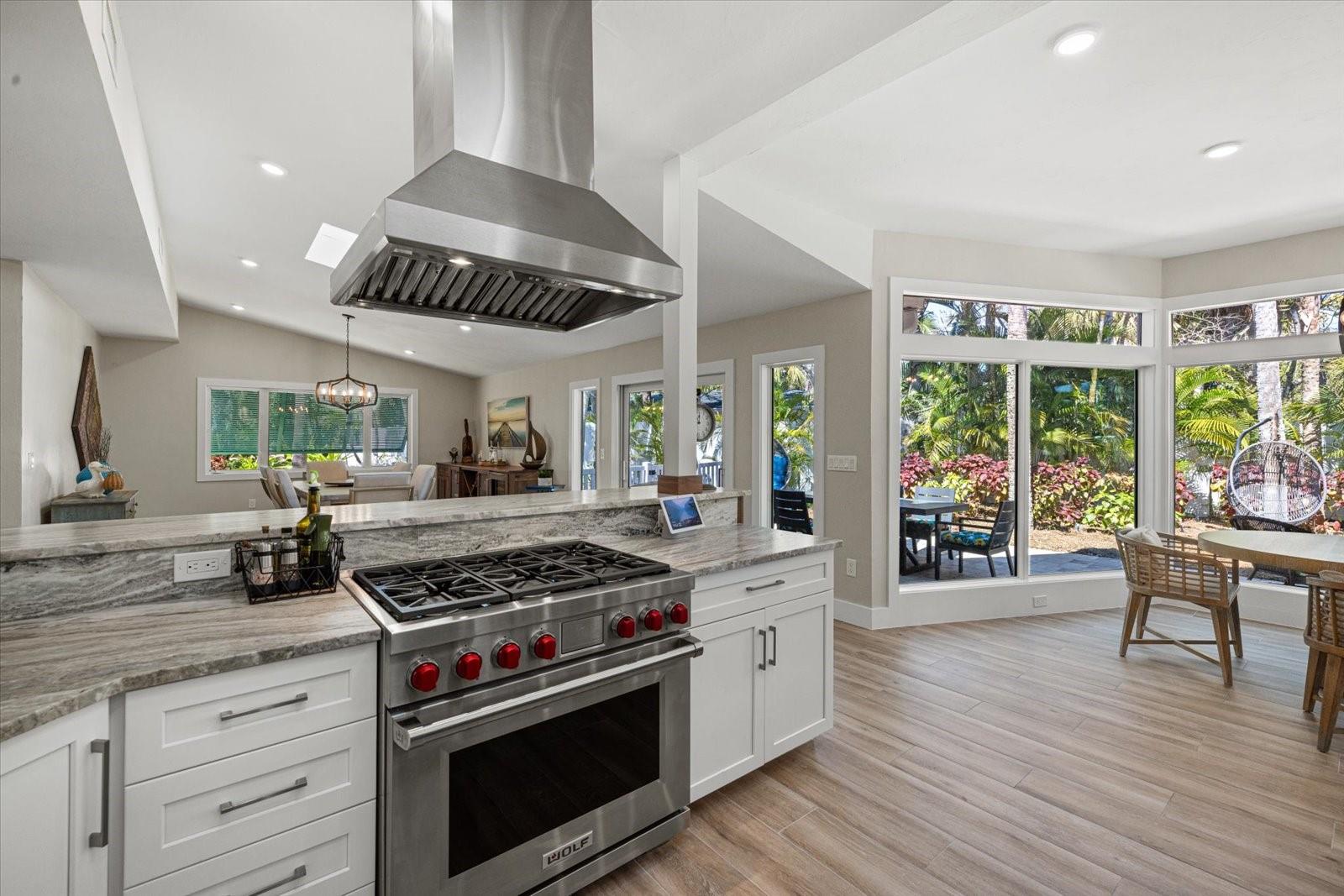 Listing photo id 16 for 5045 Oxford Drive