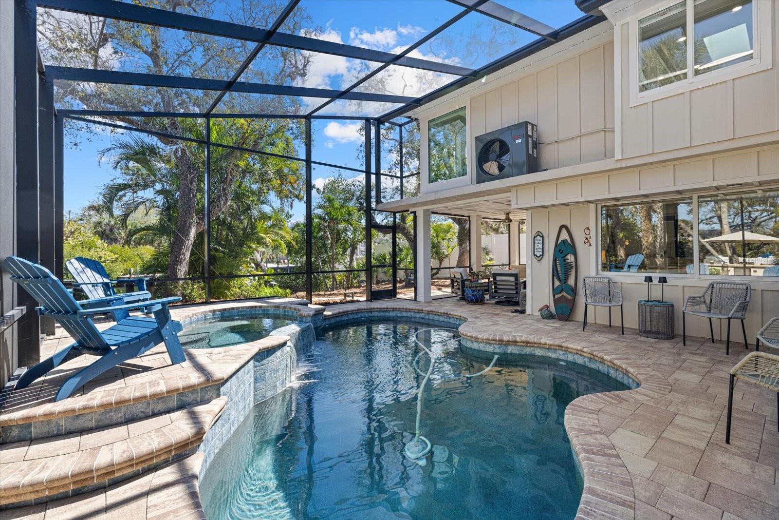 Listing photo id 53 for 5045 Oxford Drive