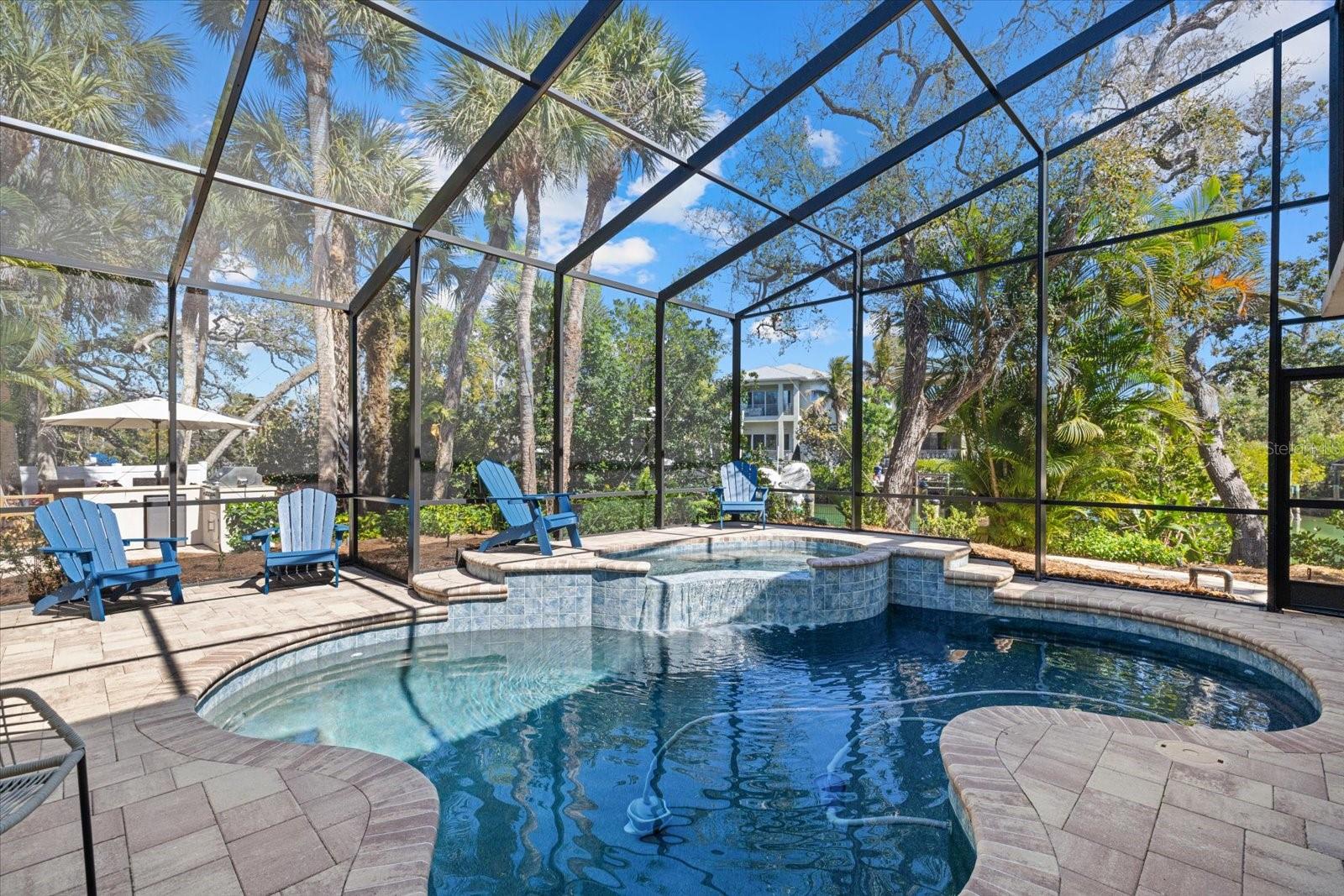 Listing photo id 54 for 5045 Oxford Drive