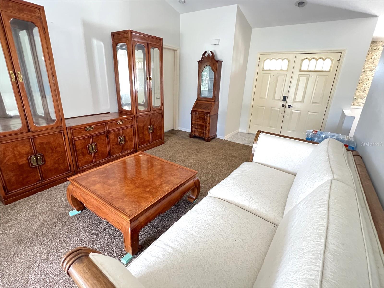 Image 17 of 52 For 19358 Edgewater Drive