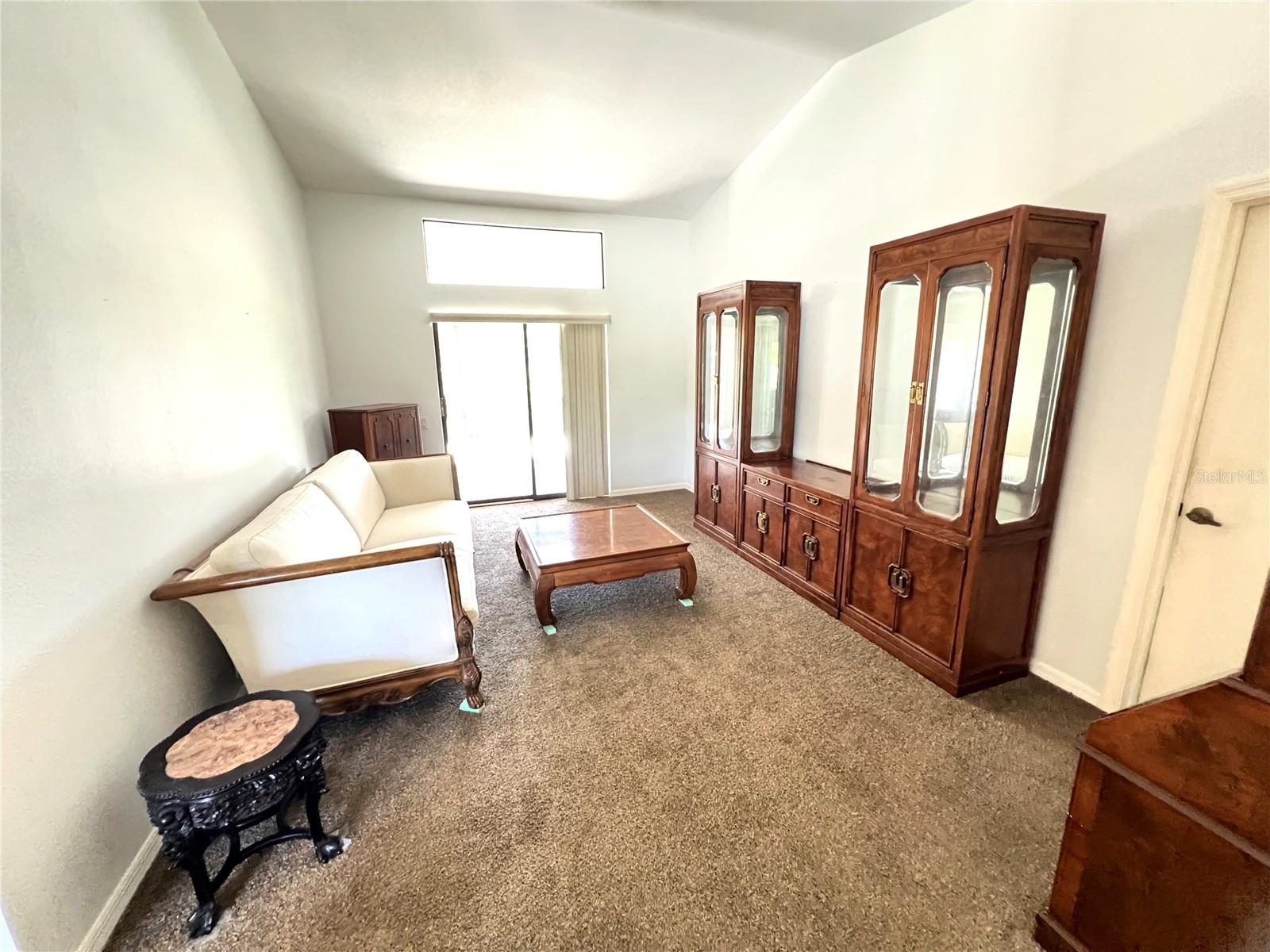 Image 18 of 52 For 19358 Edgewater Drive