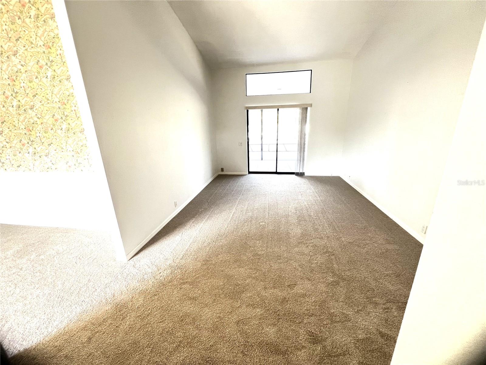 Image 19 of 52 For 19358 Edgewater Drive