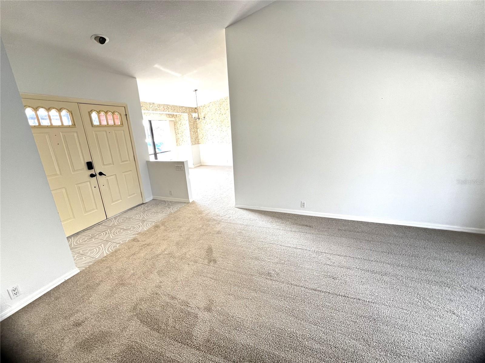 Image 20 of 52 For 19358 Edgewater Drive