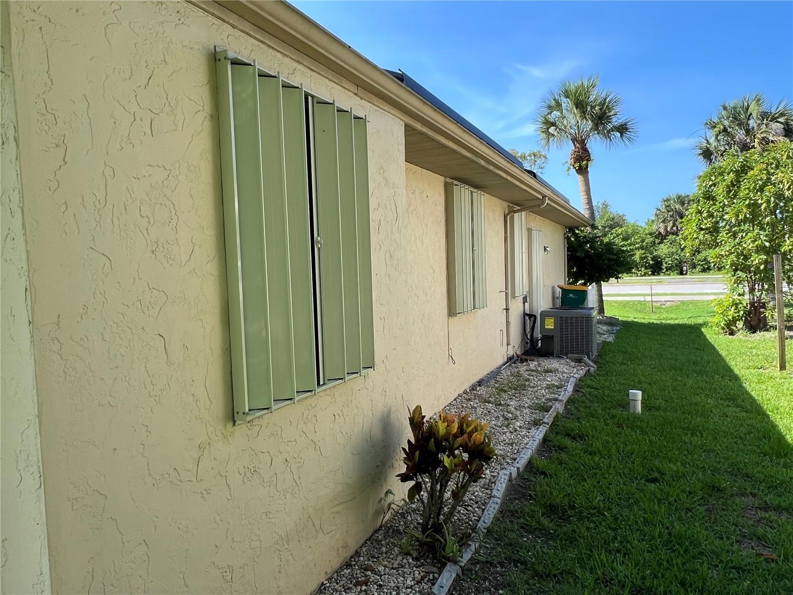 Image 50 of 52 For 19358 Edgewater Drive