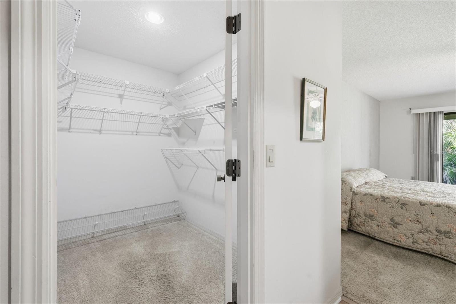 Image 21 of 56 For 4639 Chandlers Forde  36