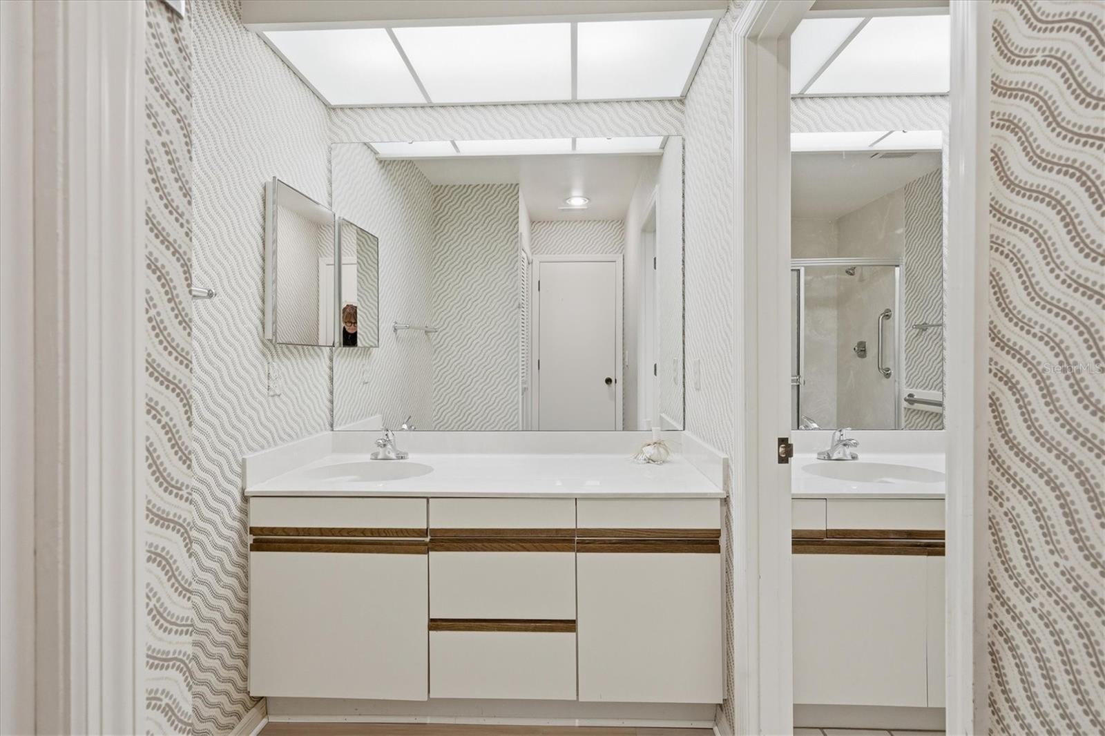 Image 23 of 56 For 4639 Chandlers Forde  36