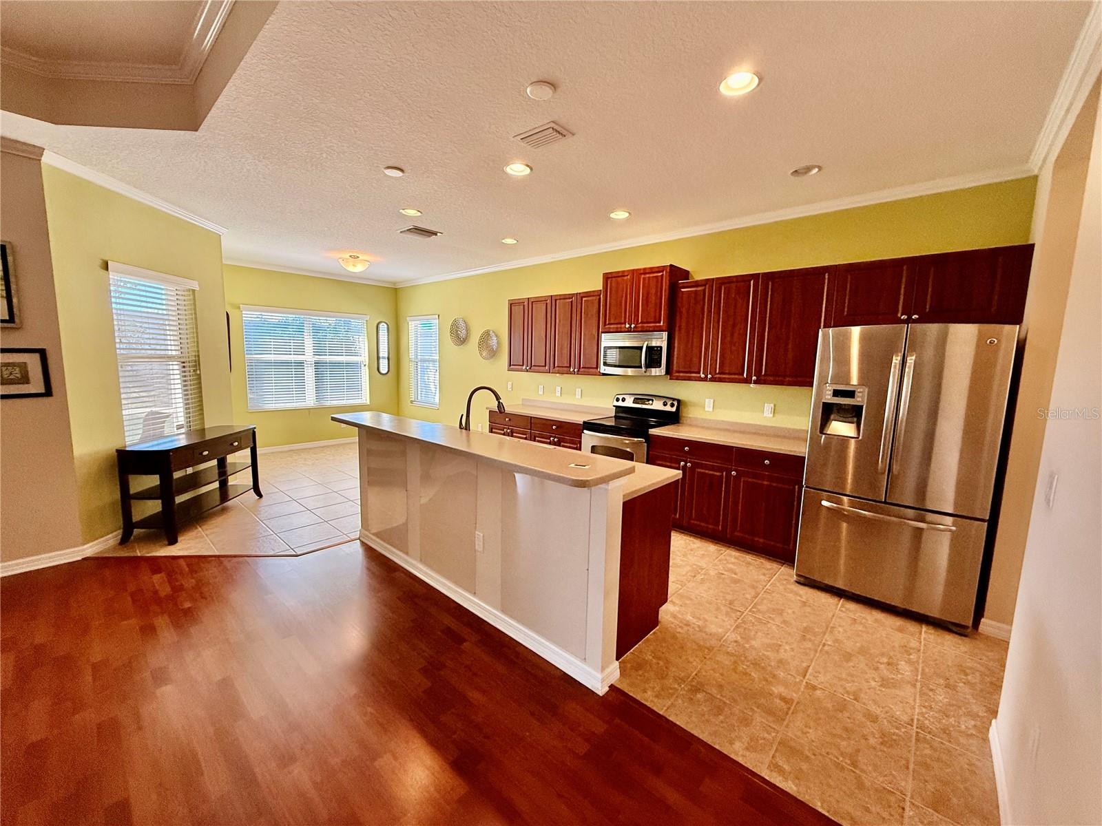 Image 11 of 42 For 6222 45th Lane East