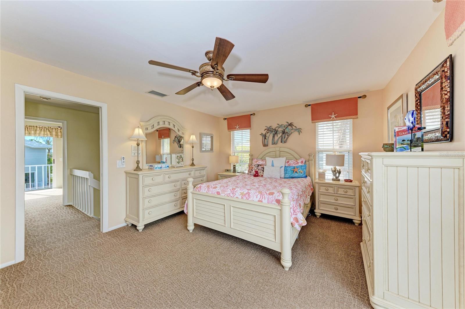 Image 23 of 65 For 6250 Holmes Boulevard 56