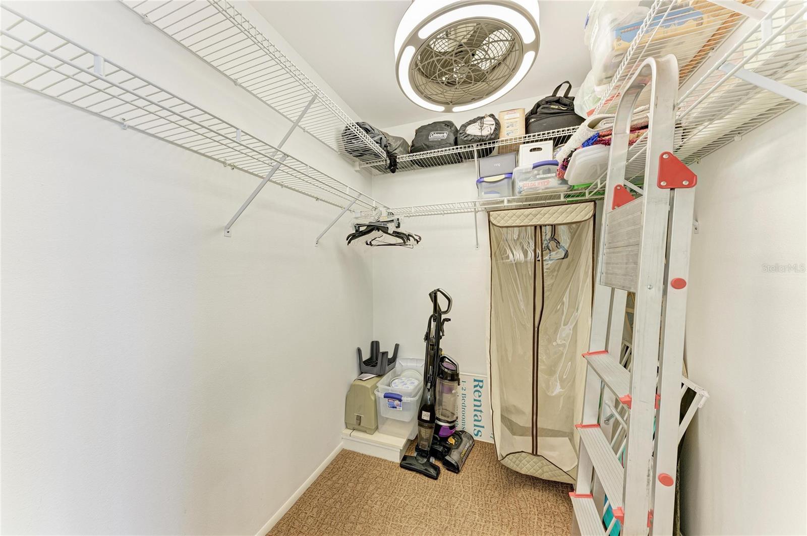 Image 26 of 65 For 6250 Holmes Boulevard 56