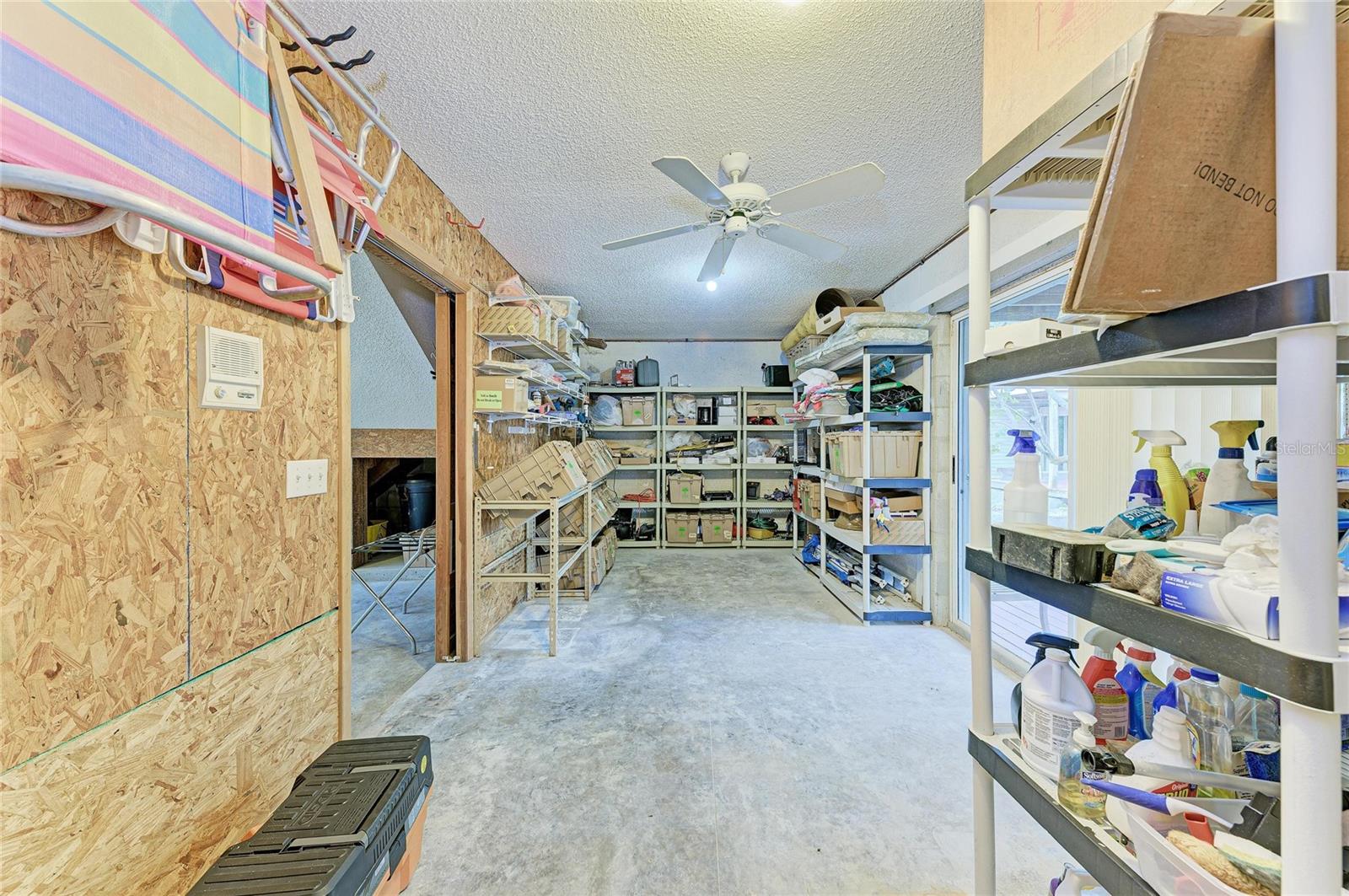 Image 44 of 65 For 6250 Holmes Boulevard 56