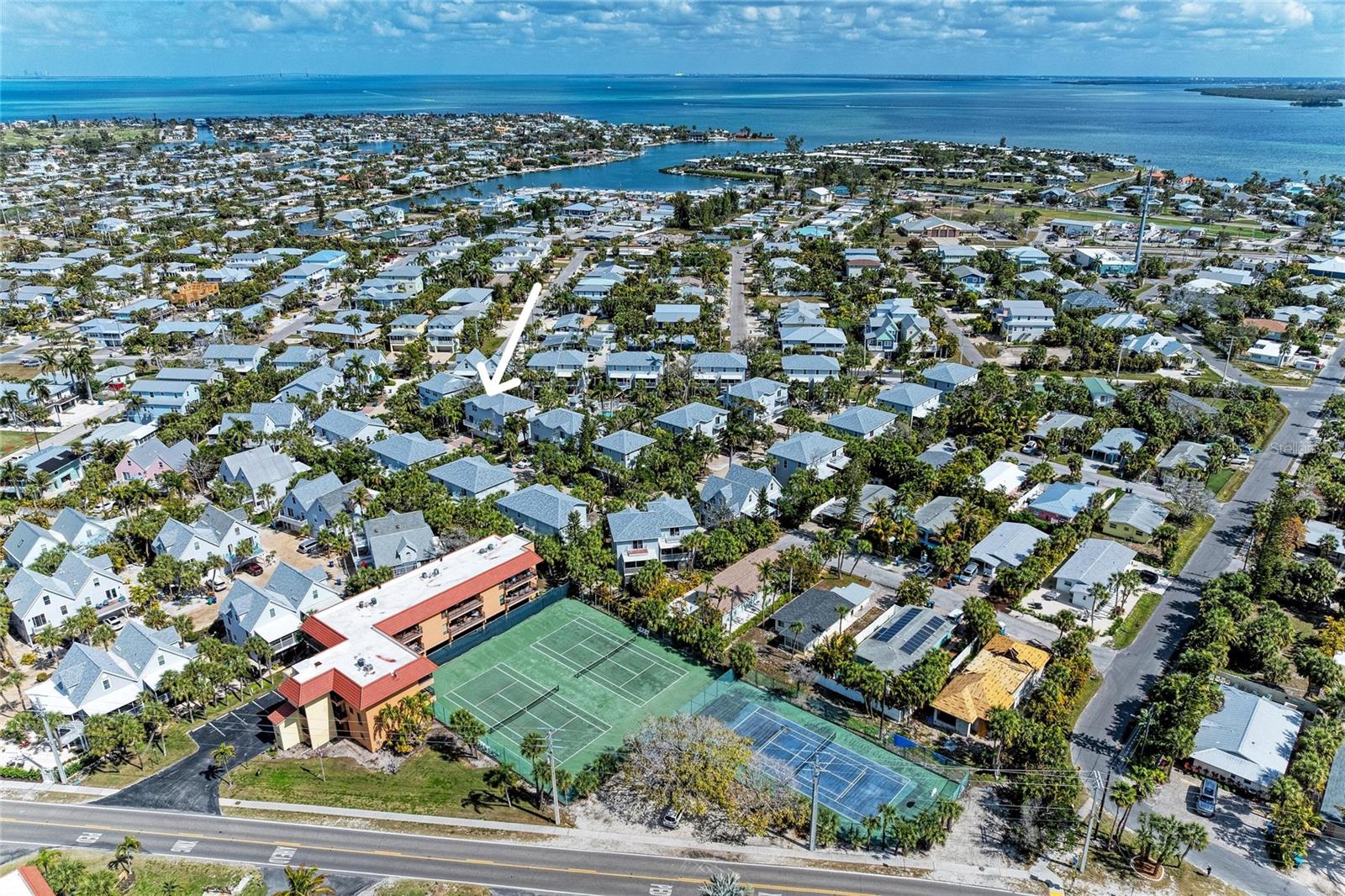 Image 49 of 65 For 6250 Holmes Boulevard 56