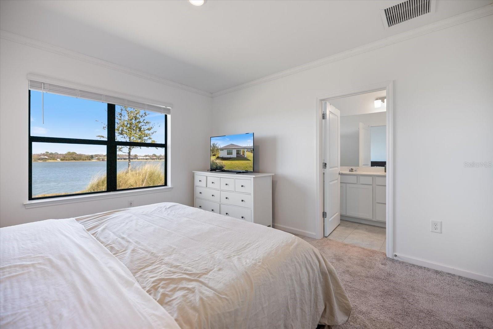 Image 14 of 38 For 6512 Silverstar Drive