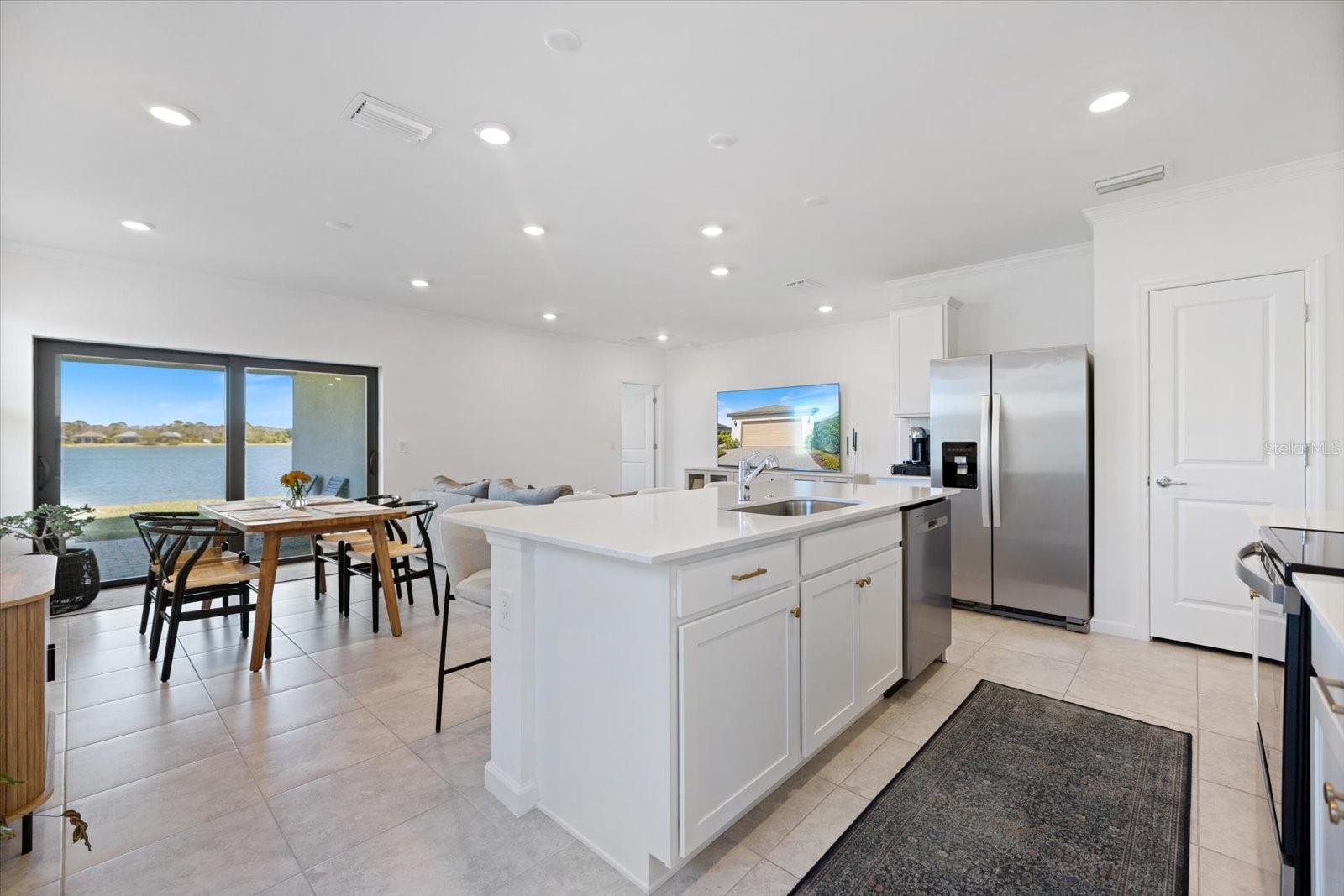 Image 7 of 38 For 6512 Silverstar Drive