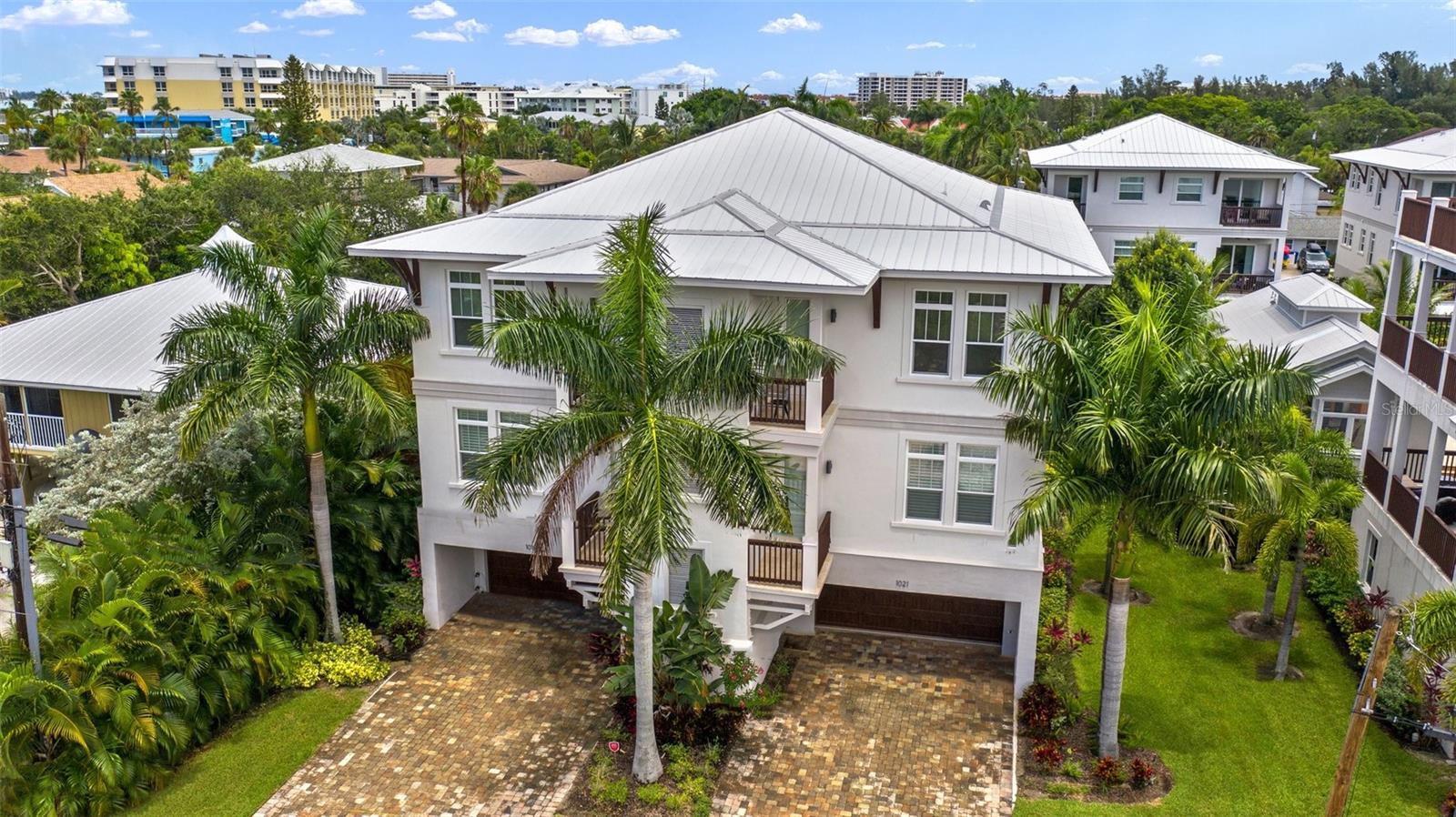 Details for 1021 Crescent Street, SARASOTA, FL 34242