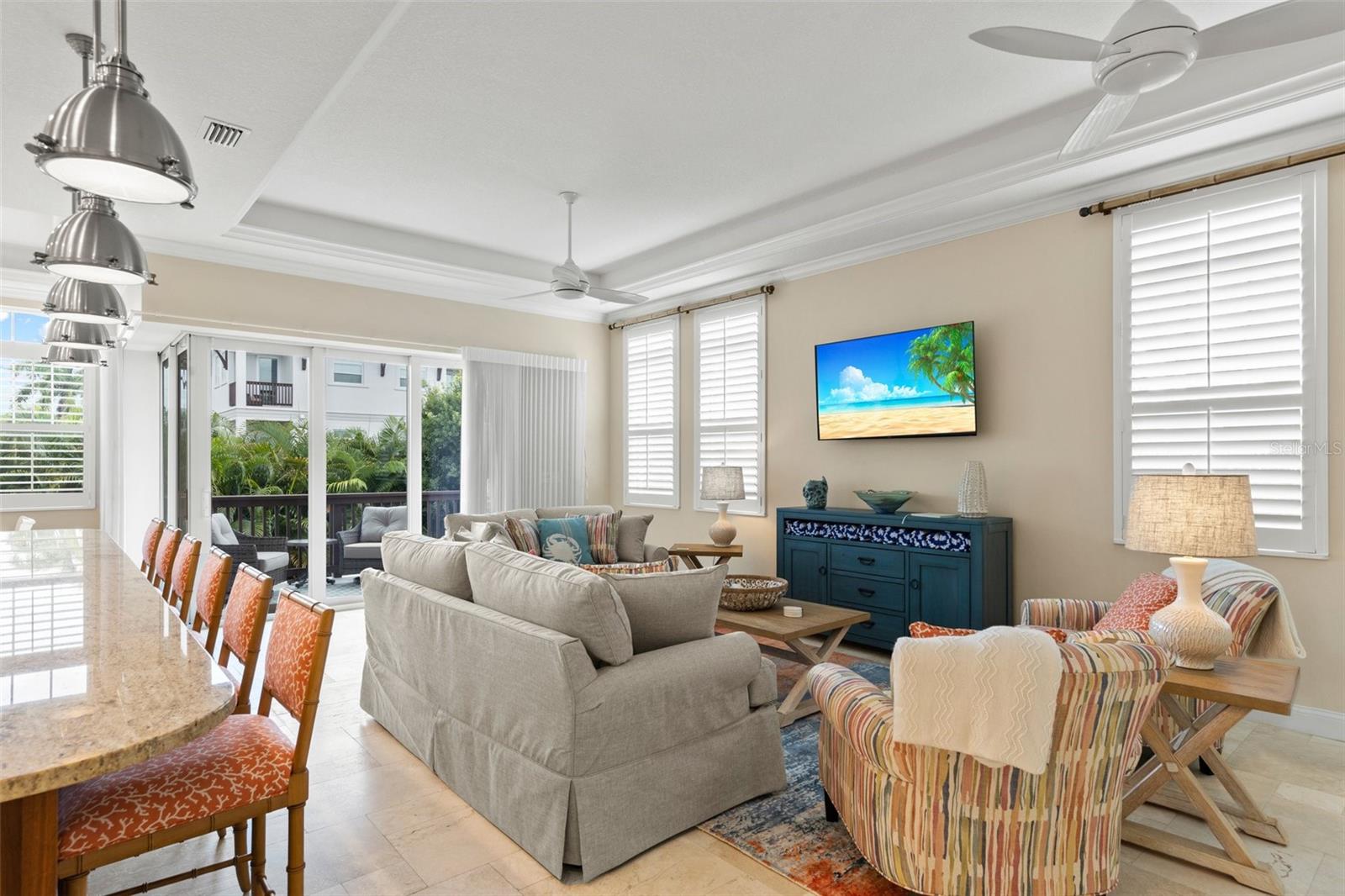 Image 15 of 46 For 1021 Crescent Street