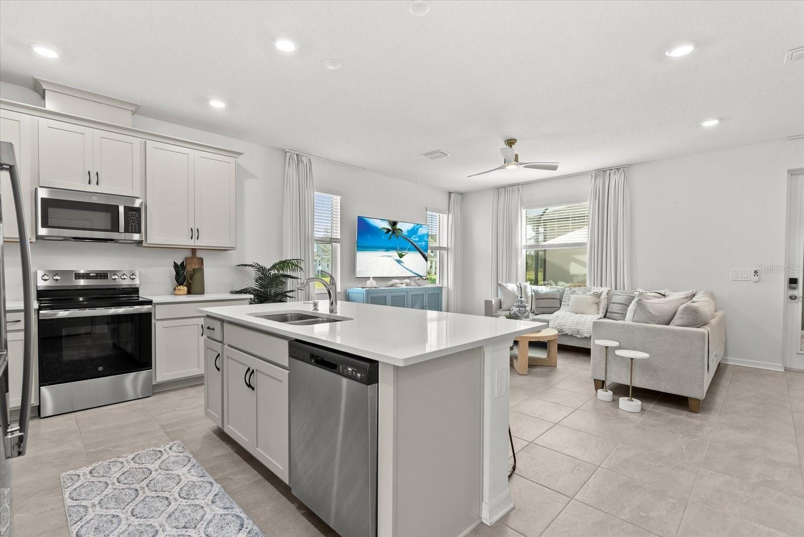 Image 7 of 74 For 7328 Portlight Lane