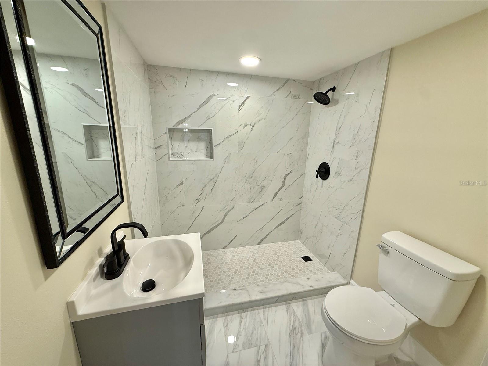 Image 11 of 13 For 1903 Osborne Avenue