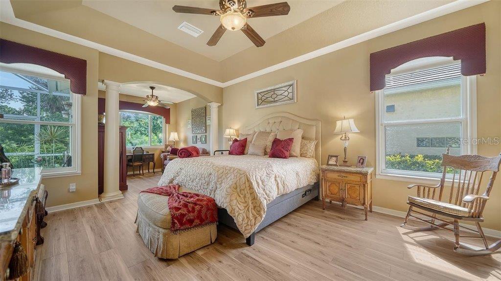 Image 32 of 72 For 8183 Nice Way