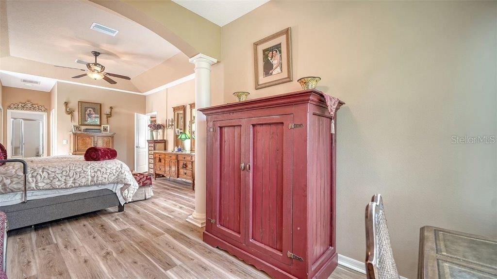 Image 37 of 72 For 8183 Nice Way