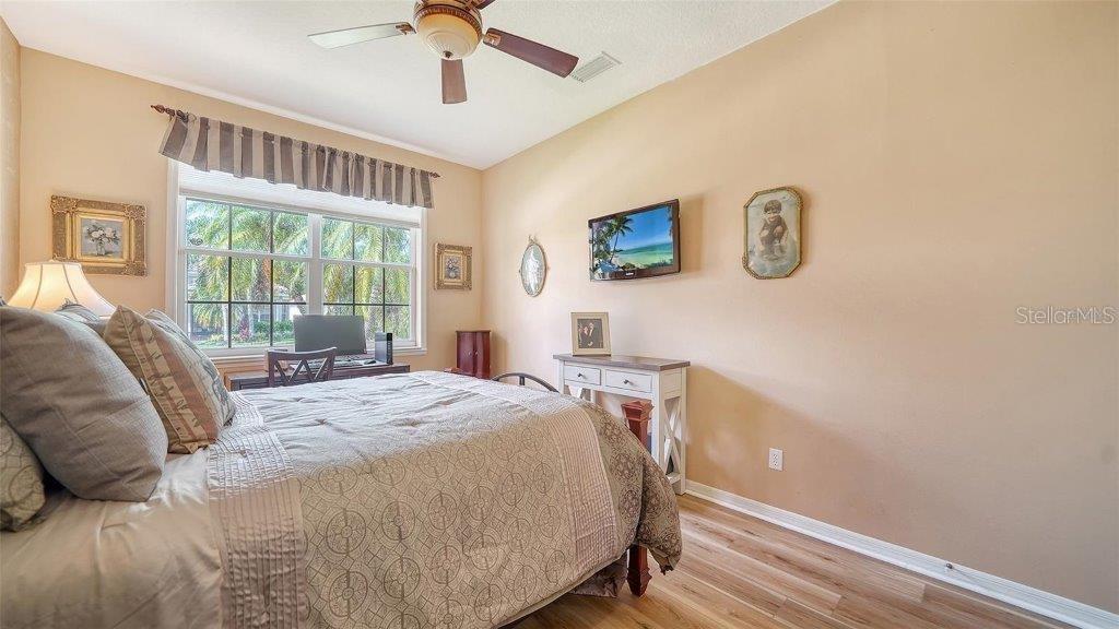 Image 41 of 72 For 8183 Nice Way