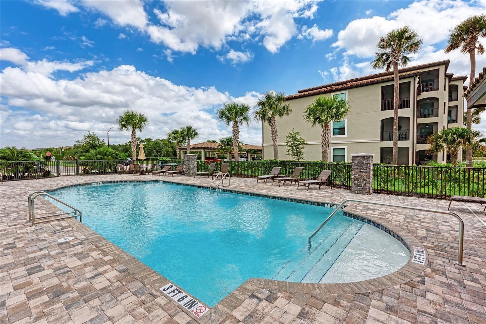 Image 26 of 45 For 16706 Vardon Terrace 304