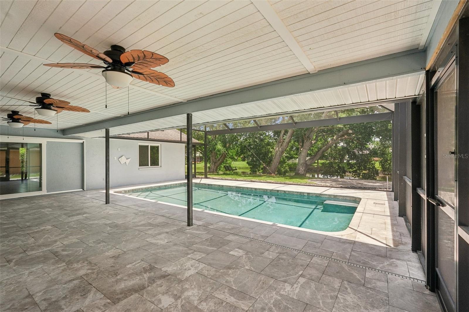 Image 11 of 21 For 5385 Dominica Circle